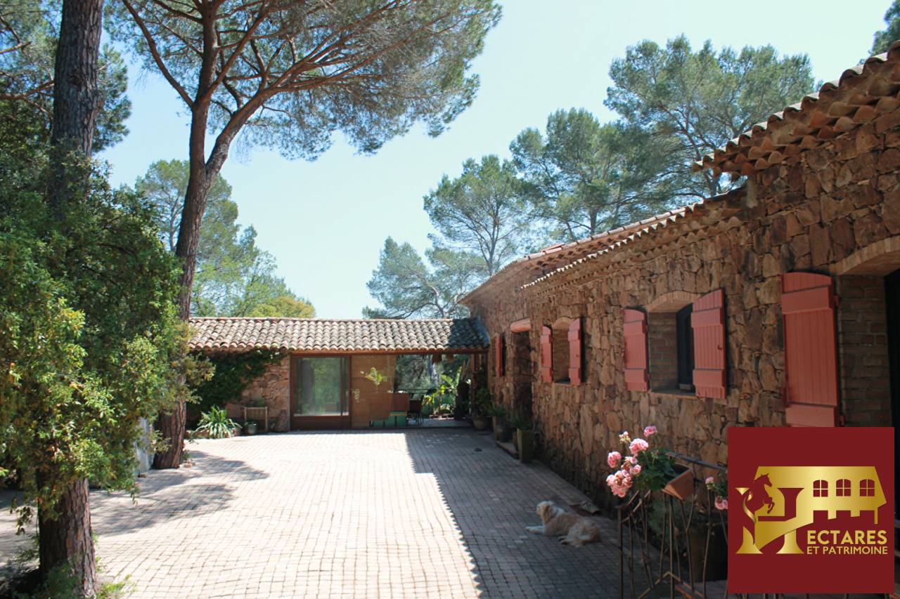 Propiedad ecuestre En venta Var