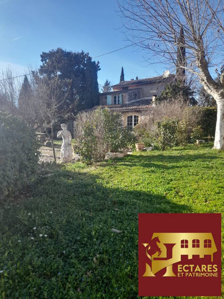 Albergue ecuestre En venta Var