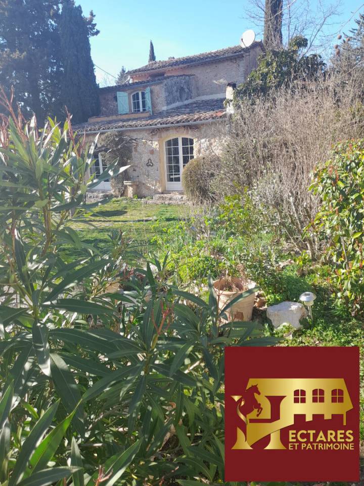 Albergue ecuestre En venta Var