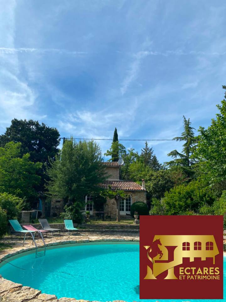 Albergue ecuestre En venta Var