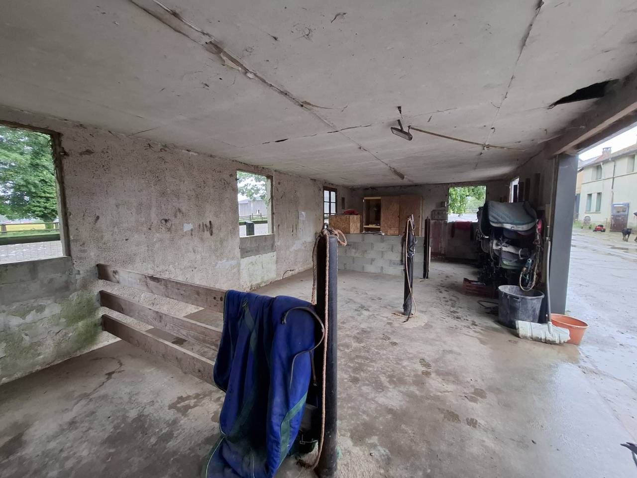 Cuadra de propietarios En venta Sarthe