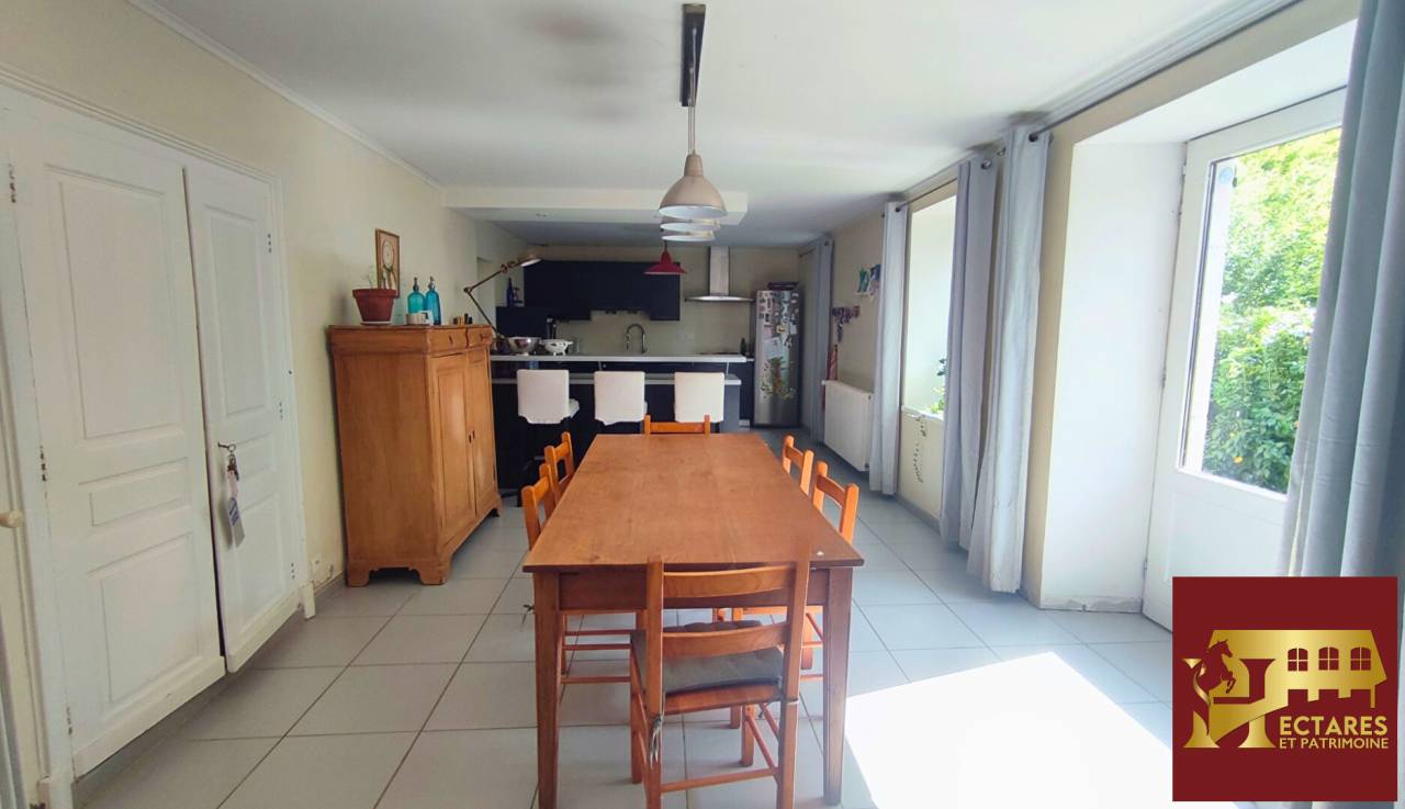 Albergue ecuestre En venta Ain