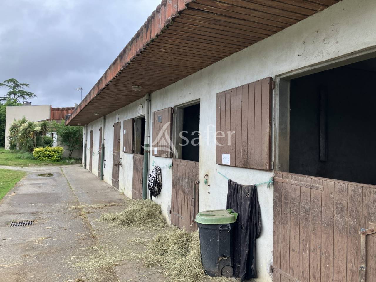 Explotaci&oacute;n agr&iacute;cola En venta Vend&eacute;e