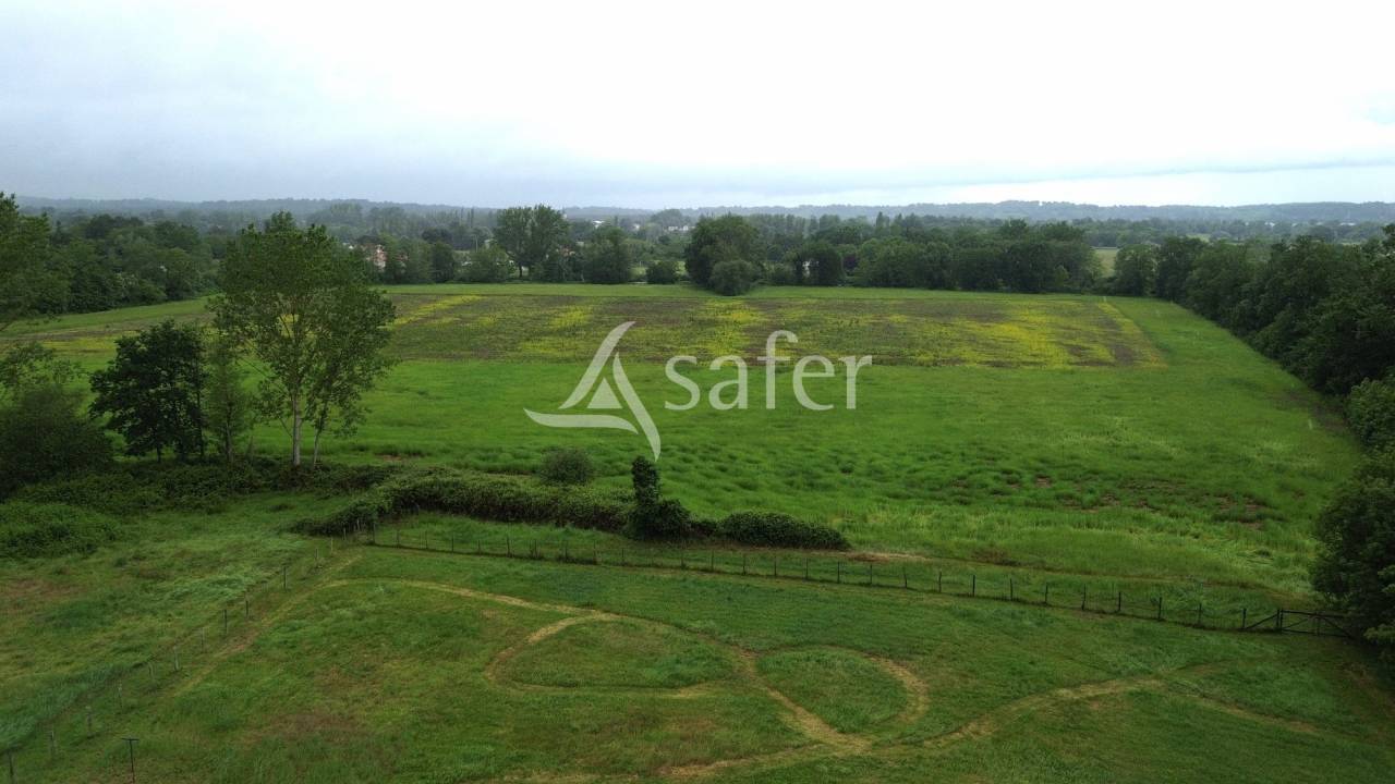 Explotaci&oacute;n agr&iacute;cola En venta Dordo&ntilde;a