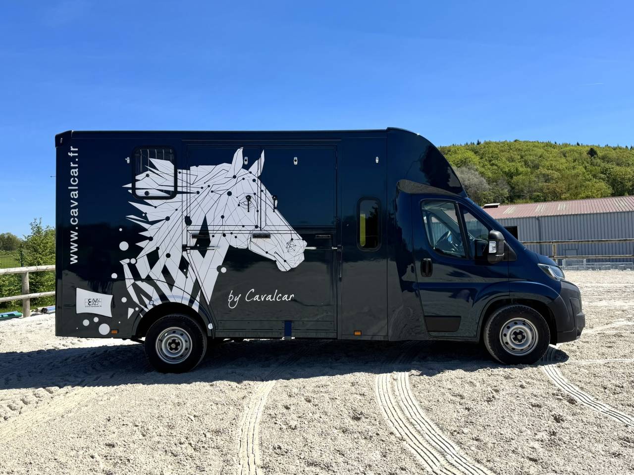 Furgoneta para caballos Cavalcar Stallium 5 2025 Nuevo