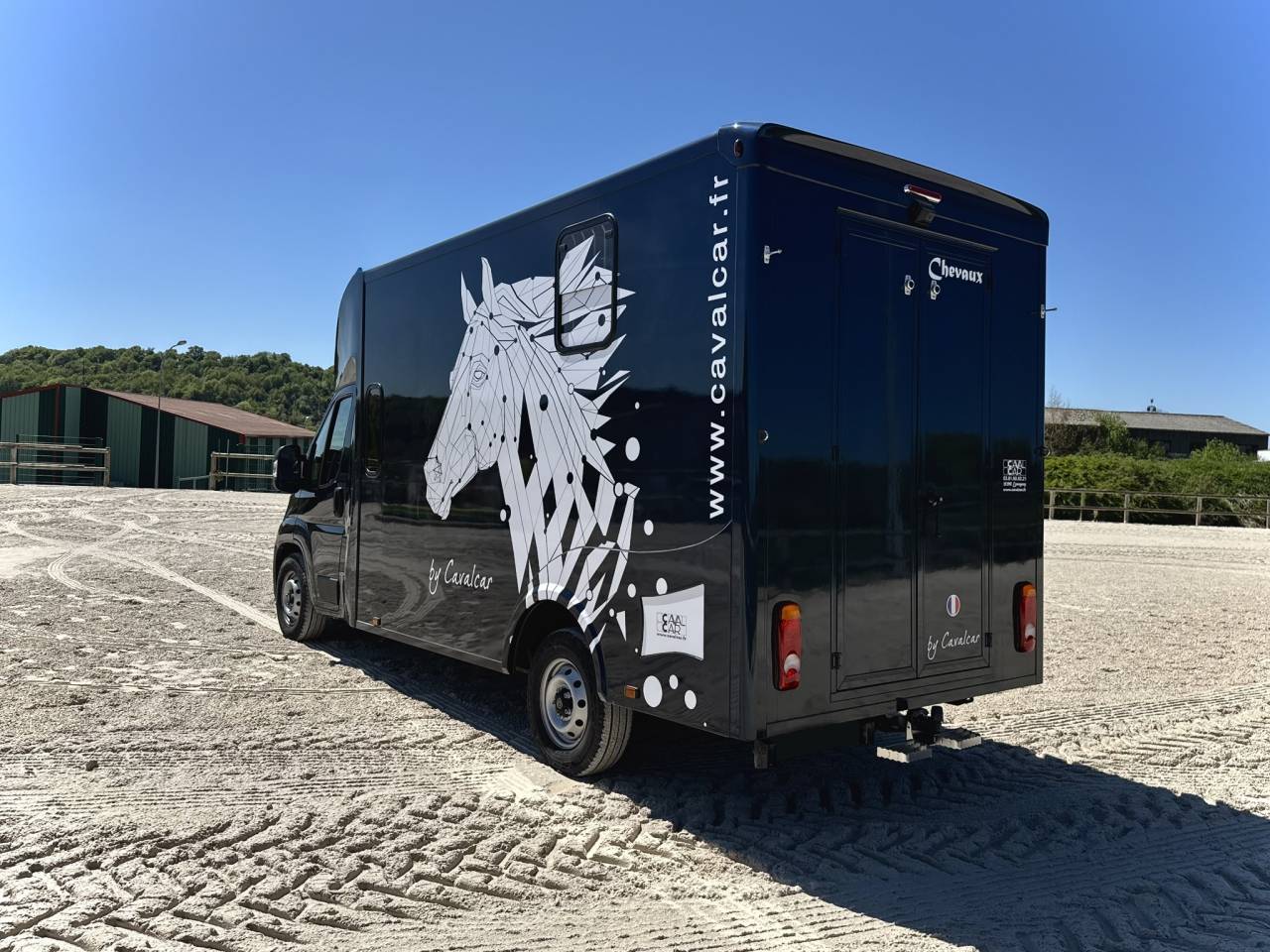 Furgoneta para caballos Cavalcar Stallium 5 2025 Nuevo