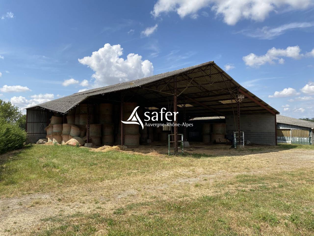 Explotaci&oacute;n agr&iacute;cola En venta Allier