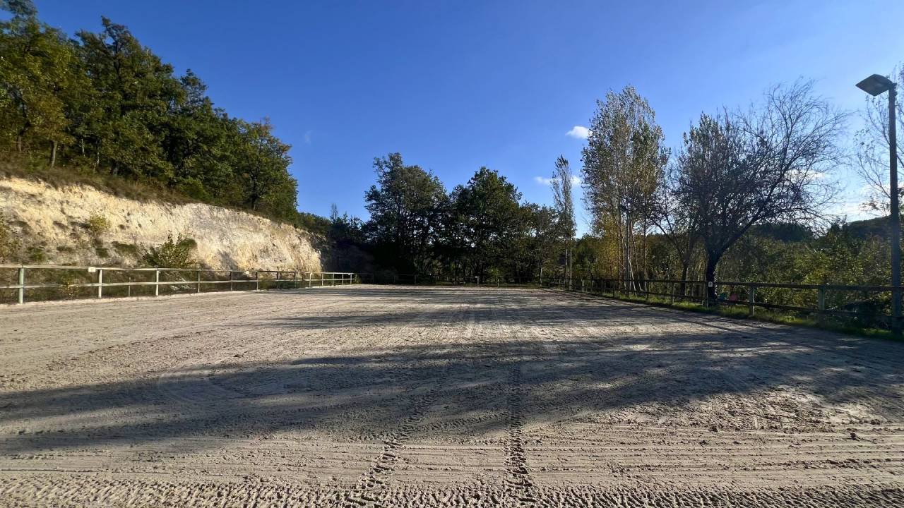 Propiedad ecuestre En venta Lot y Garona