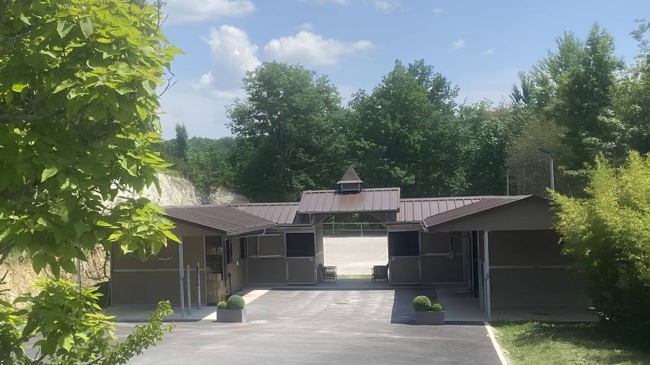 Propiedad ecuestre En venta Lot y Garona