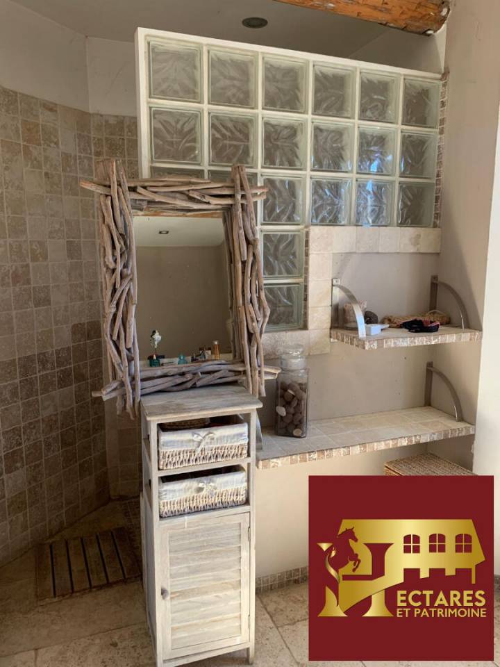 Albergue ecuestre En venta Var