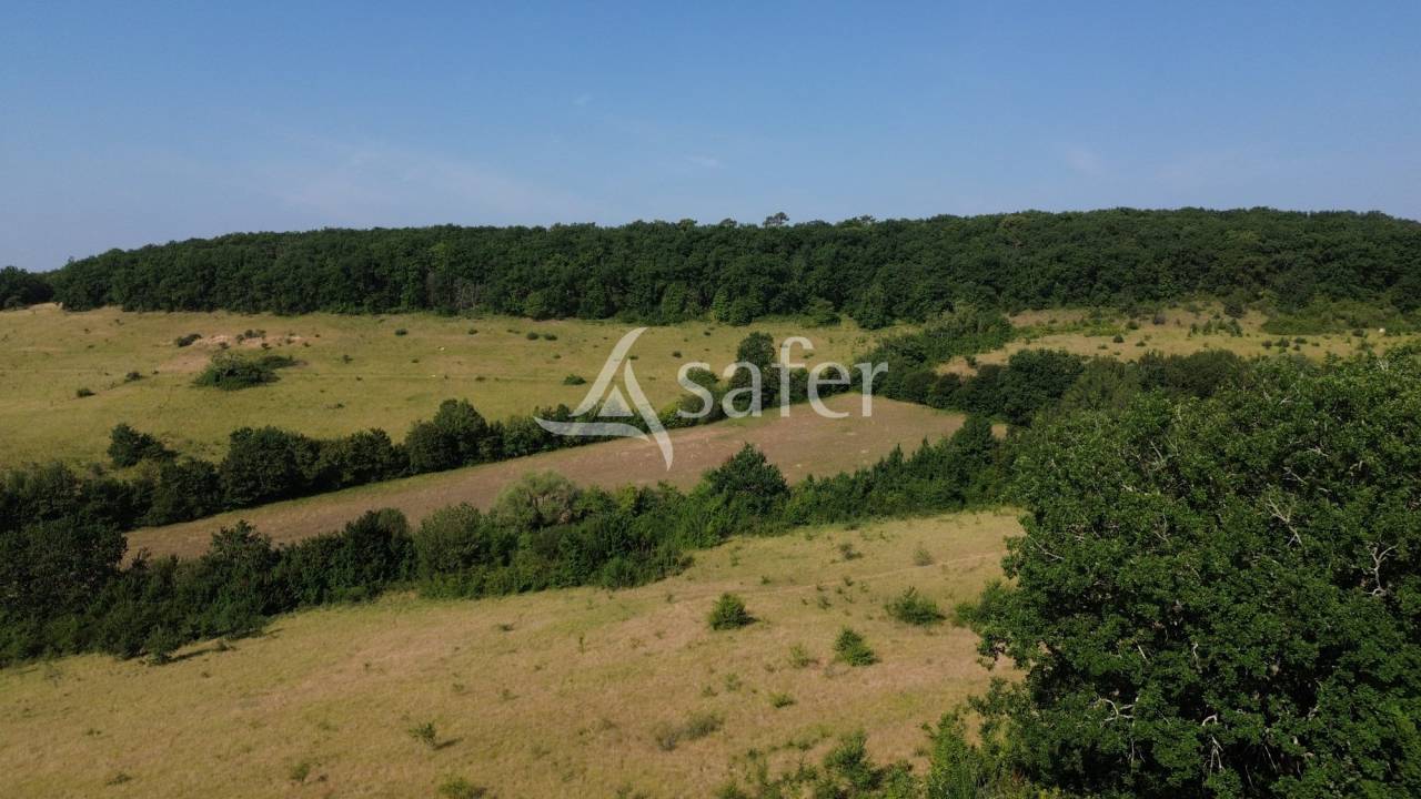 Explotaci&oacute;n agr&iacute;cola En venta Lot y Garona