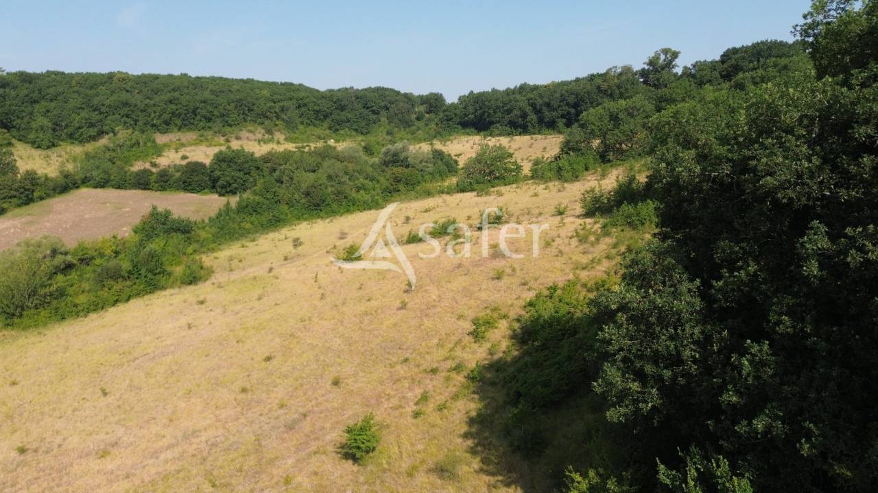 Explotaci&oacute;n agr&iacute;cola En venta Lot y Garona