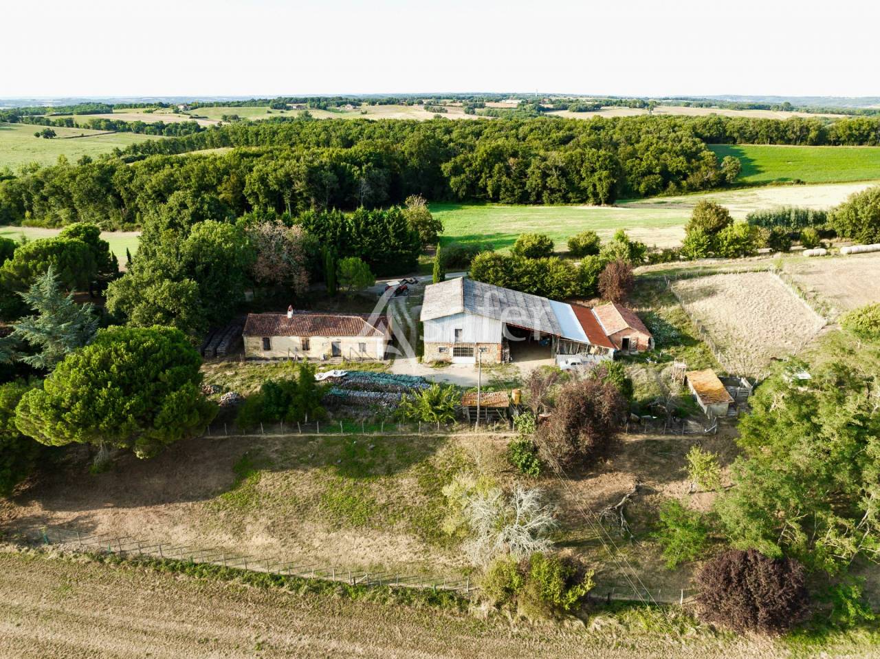 Explotaci&oacute;n agr&iacute;cola En venta Gers