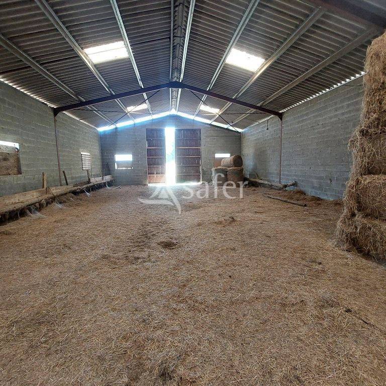 Explotaci&oacute;n agr&iacute;cola En venta Corr&egrave;ze