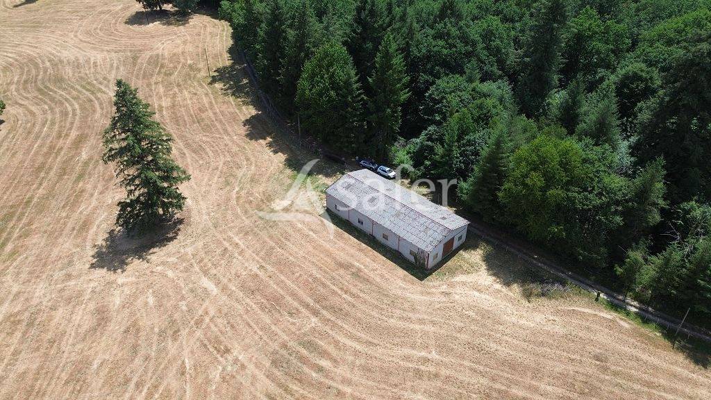 Explotaci&oacute;n agr&iacute;cola En venta Corr&egrave;ze