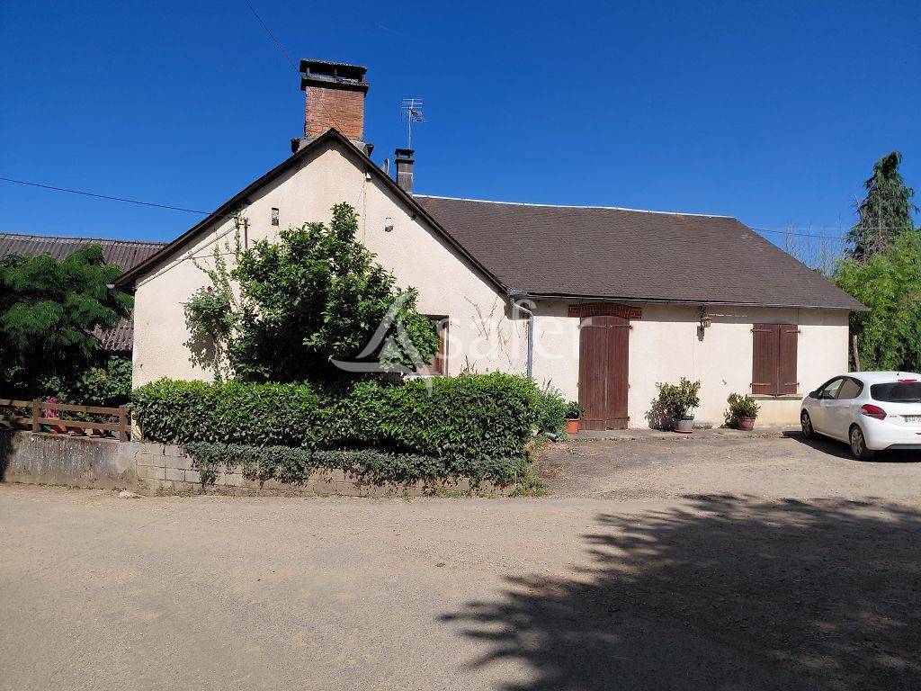 Explotaci&oacute;n agr&iacute;cola En venta Corr&egrave;ze
