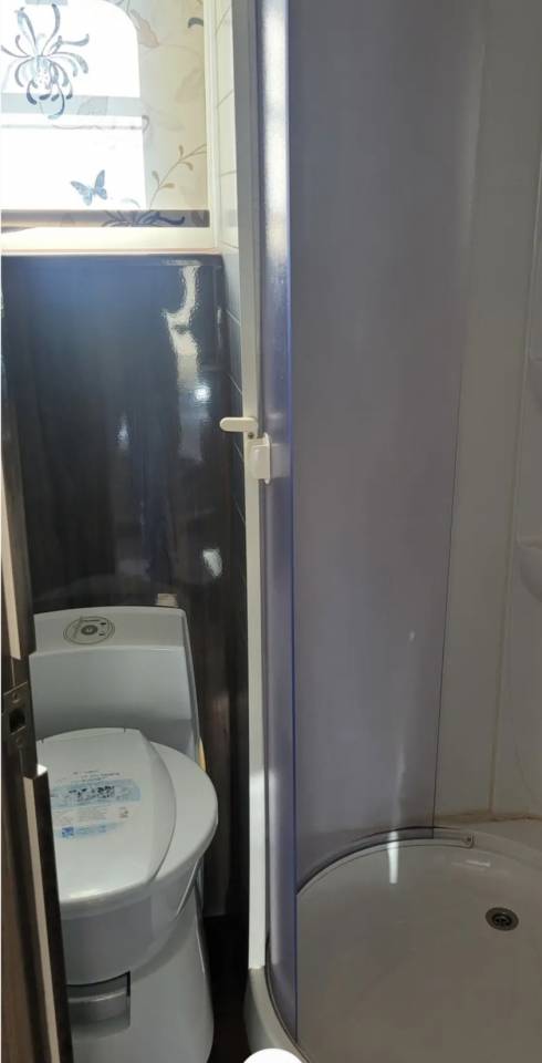 Cami&oacute;n para caballos Isuzu Equitrek 2025 De segunda mano