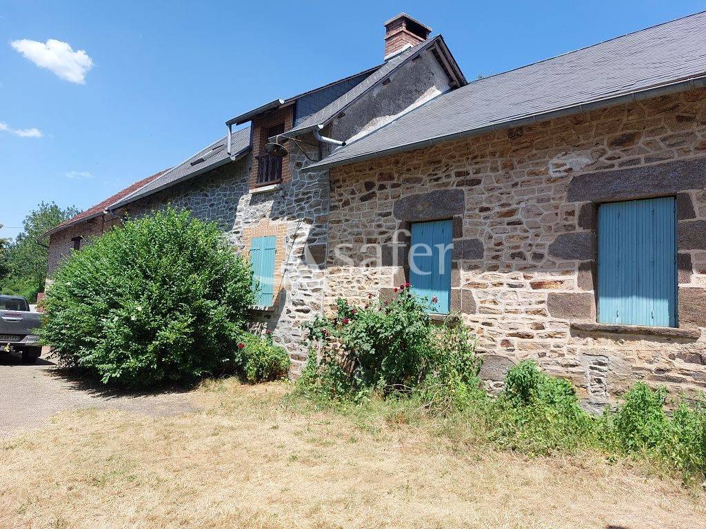 Explotaci&oacute;n agr&iacute;cola En venta Alto Vienne