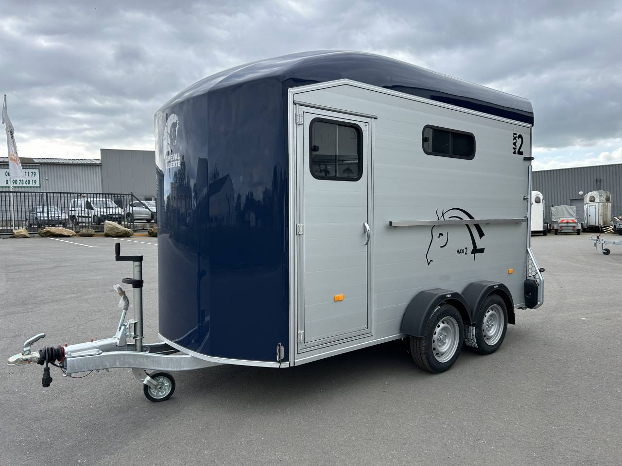 Van caballos Cheval Libert&eacute; Maxi 2 2 Caballos 2026 Nuevo