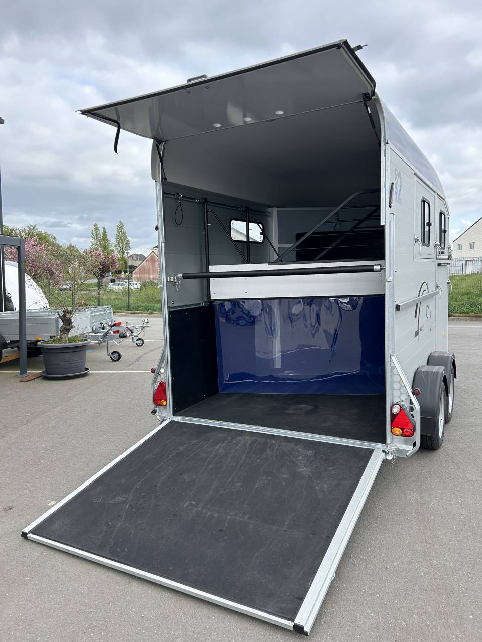 Van caballos Cheval Libert&eacute; Maxi 2 2 Caballos 2026 Nuevo