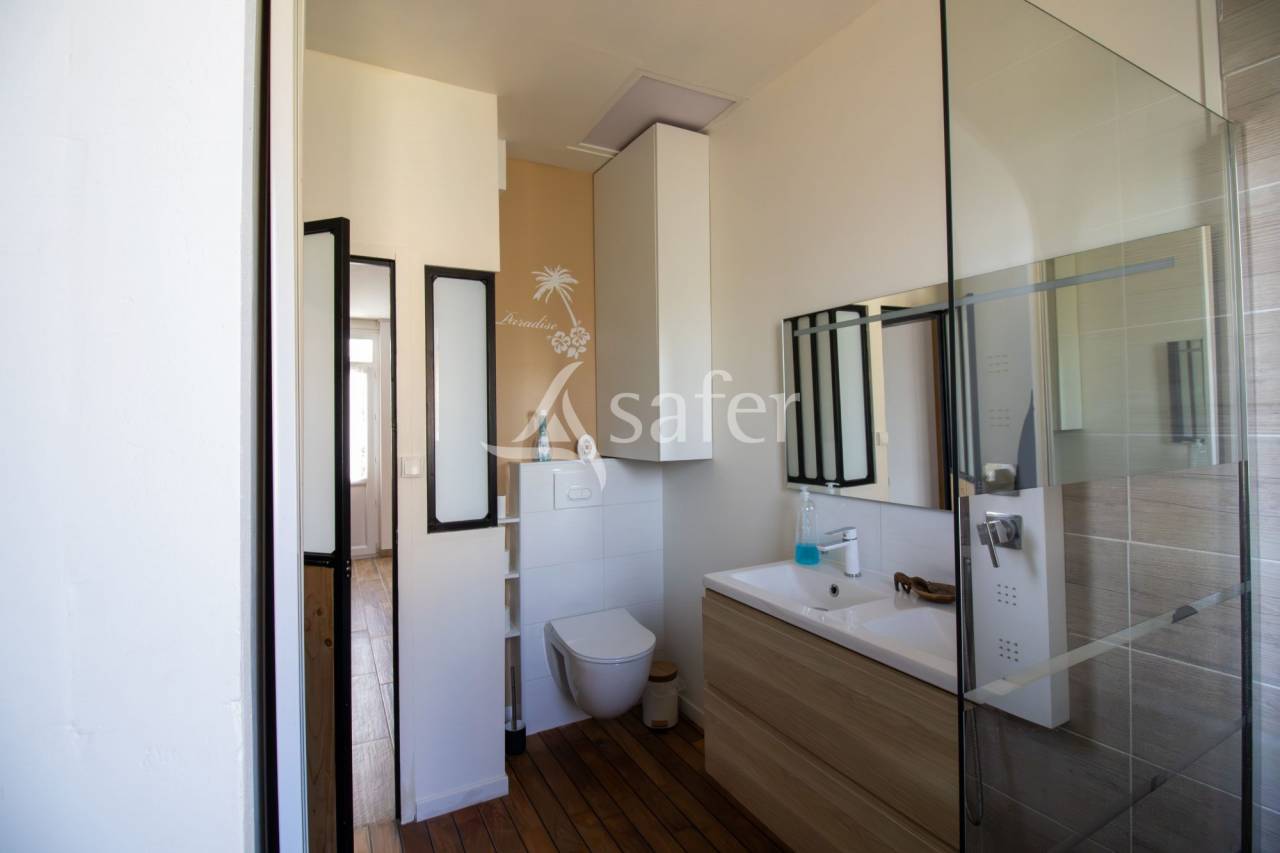Propiedad ecuestre En venta Vend&eacute;e