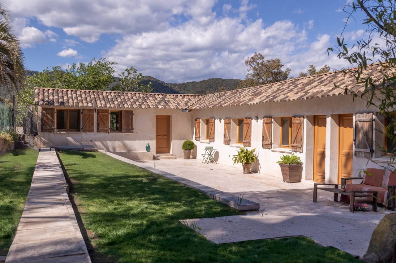 Propiedad ecuestre En venta Alpes Mar&iacute;timos