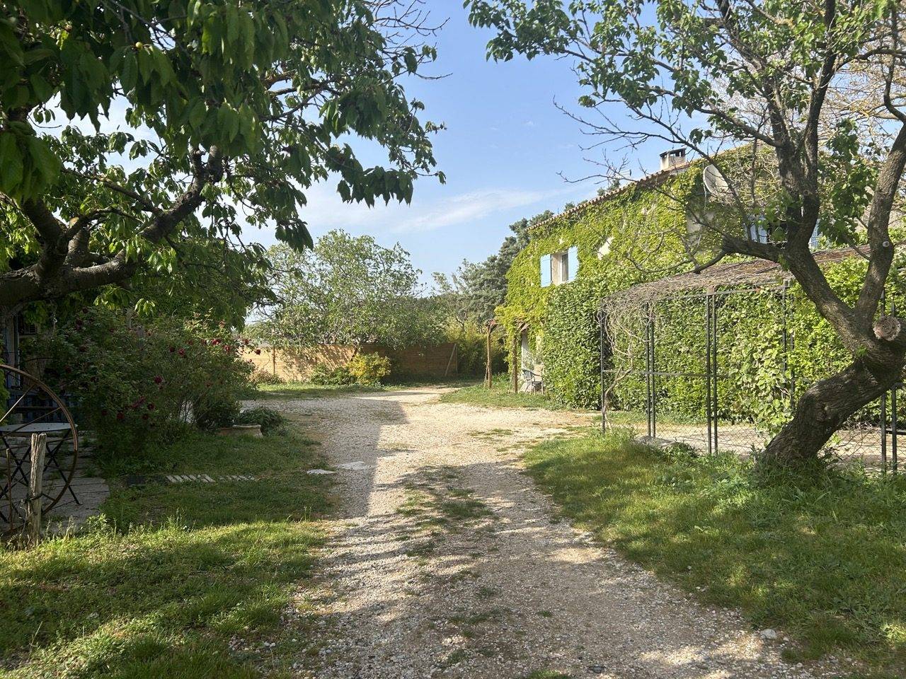 Albergue ecuestre En venta Bocas del R&oacute;dano