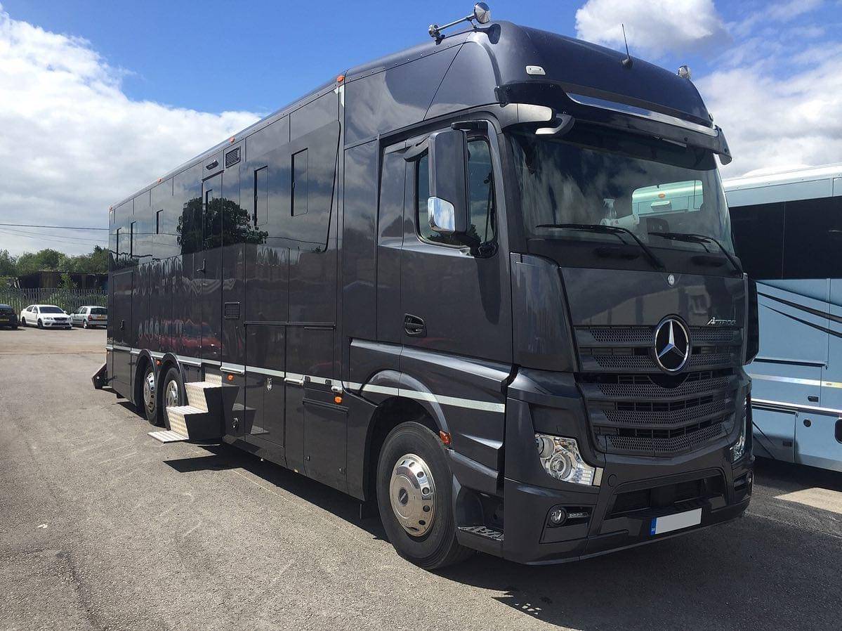 AUTOCARAVANA/CAMION DE LUJO