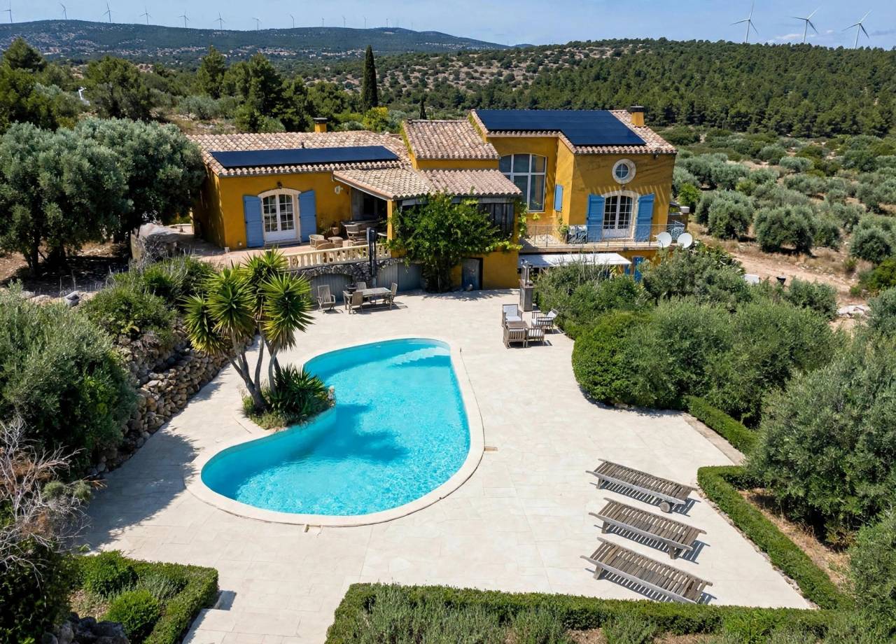 Bonita residencia ecuestre En venta Aude