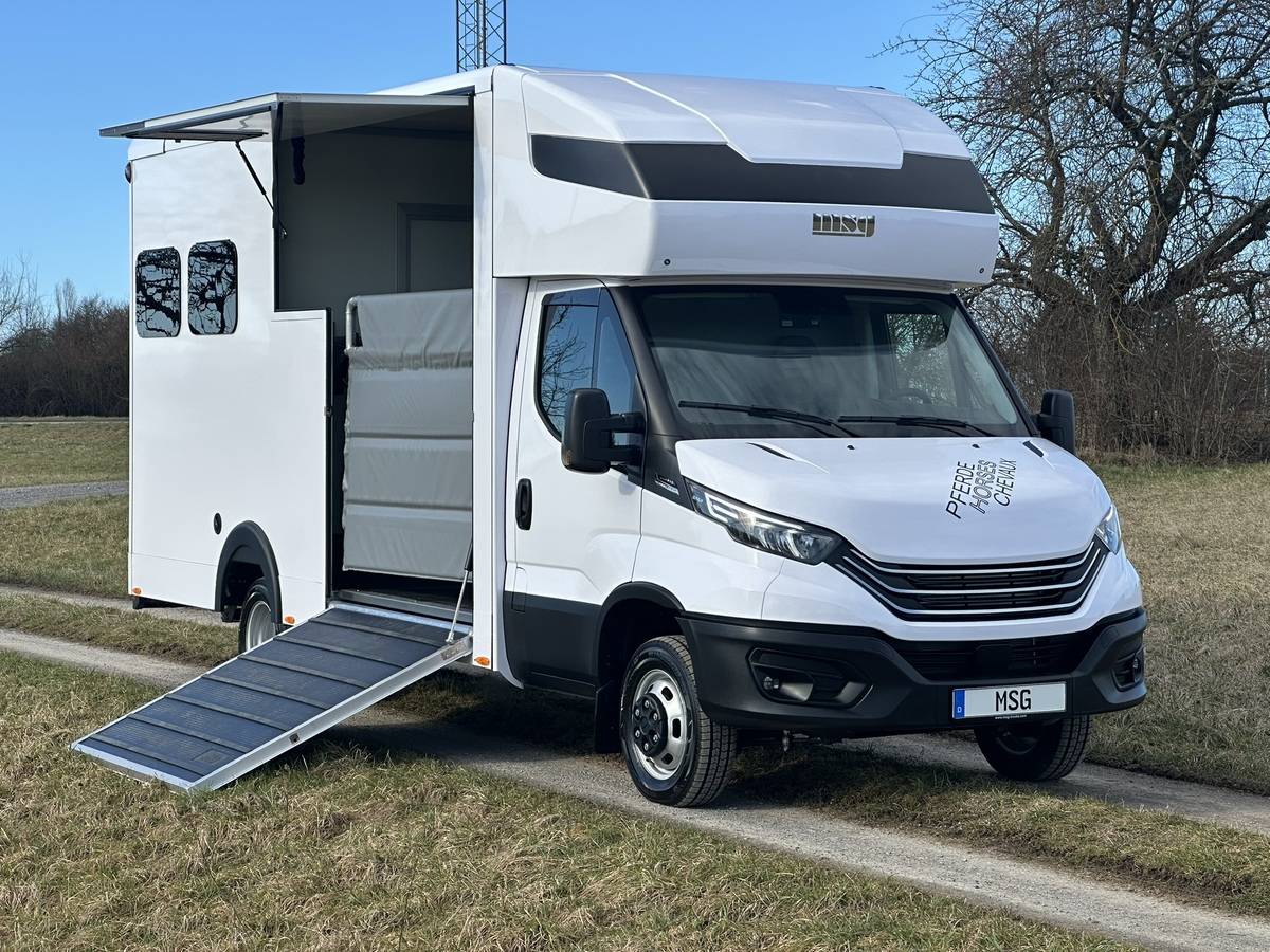 Cami&oacute;n para caballos Iveco IVECO DAILY 50.210 MSG STABLEHOPPER XXL PLUS 2026 Nuevo