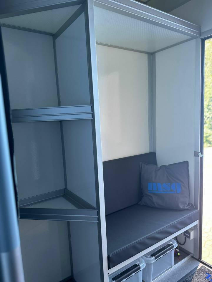 Cami&oacute;n para caballos Iveco IVECO DAILY 50.210 MSG STABLEHOPPER XXL 2026 Nuevo