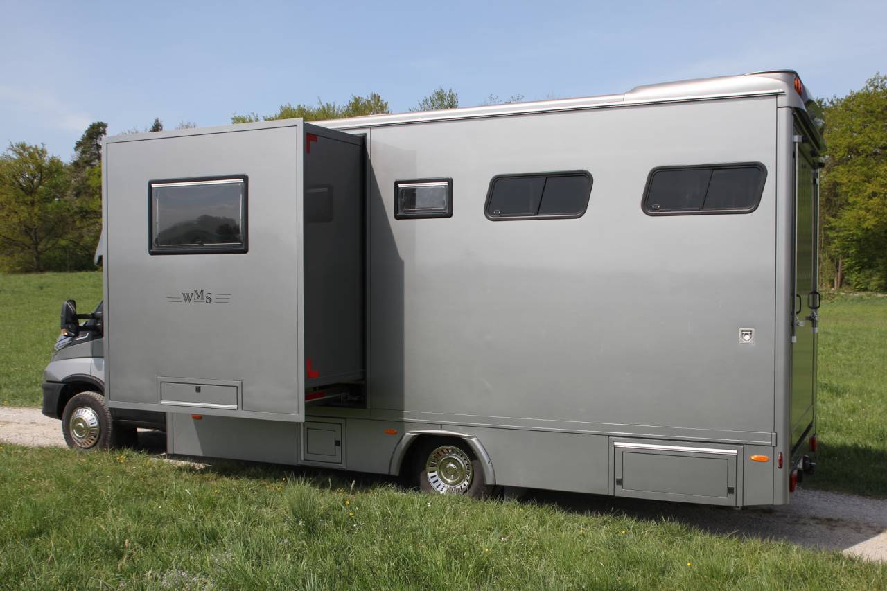 Cami&oacute;n para caballos Iveco IVECO DAILY 70C21 WMS POP OUT 2026 Nuevo