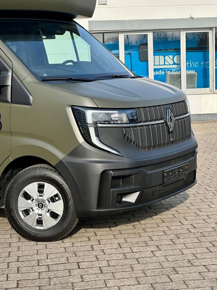 Furgoneta para caballos Renault RENAULT MASTER 170 MSG STALLION LIGHT AUTOMATIQUE 2026 Nuevo