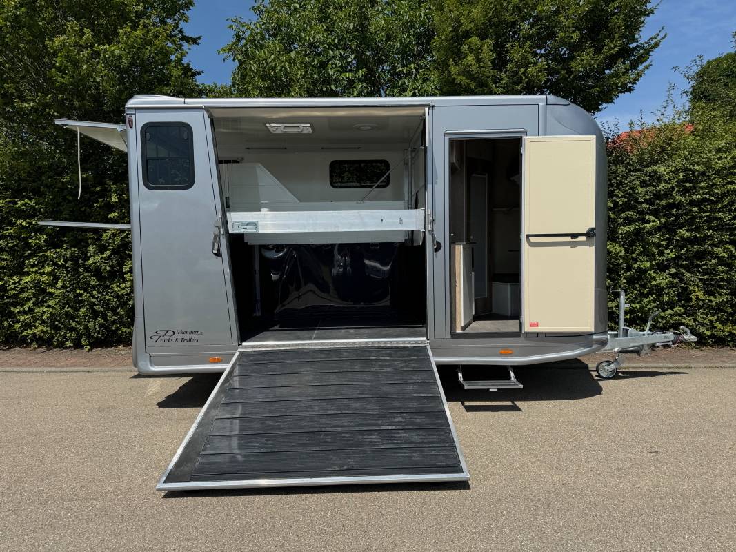 Remolque Caballos Anka REMORQUE ANKA 2 CHEVAUX + HOME CAR & SELLERIE 2026 Nuevo