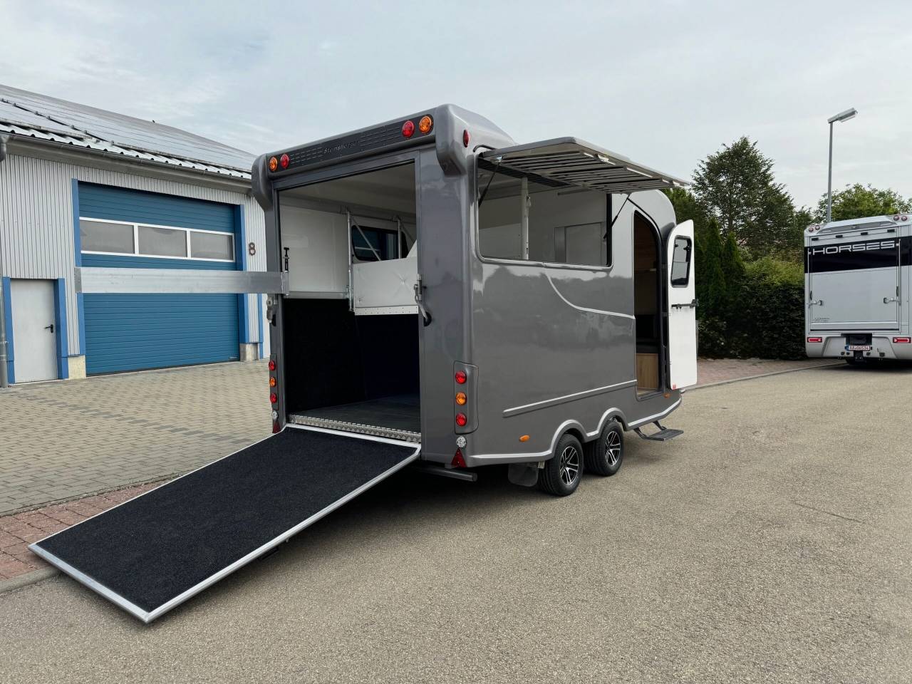 Remolque Caballos Anka REMORQUE ANKA 3 CHEVAUX & GRAND HOME CAR 2026 Nuevo