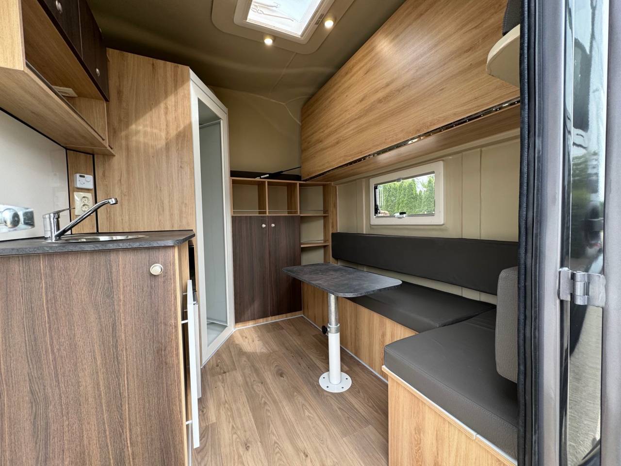 Remolque Caballos Anka REMORQUE ANKA 3 CHEVAUX & GRAND HOME CAR 2026 Nuevo