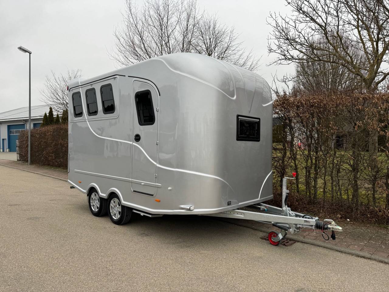 Remolque Caballos Anka REMORQUE ANKA 3 CHEVAUX & HOME CAR 2026 Nuevo