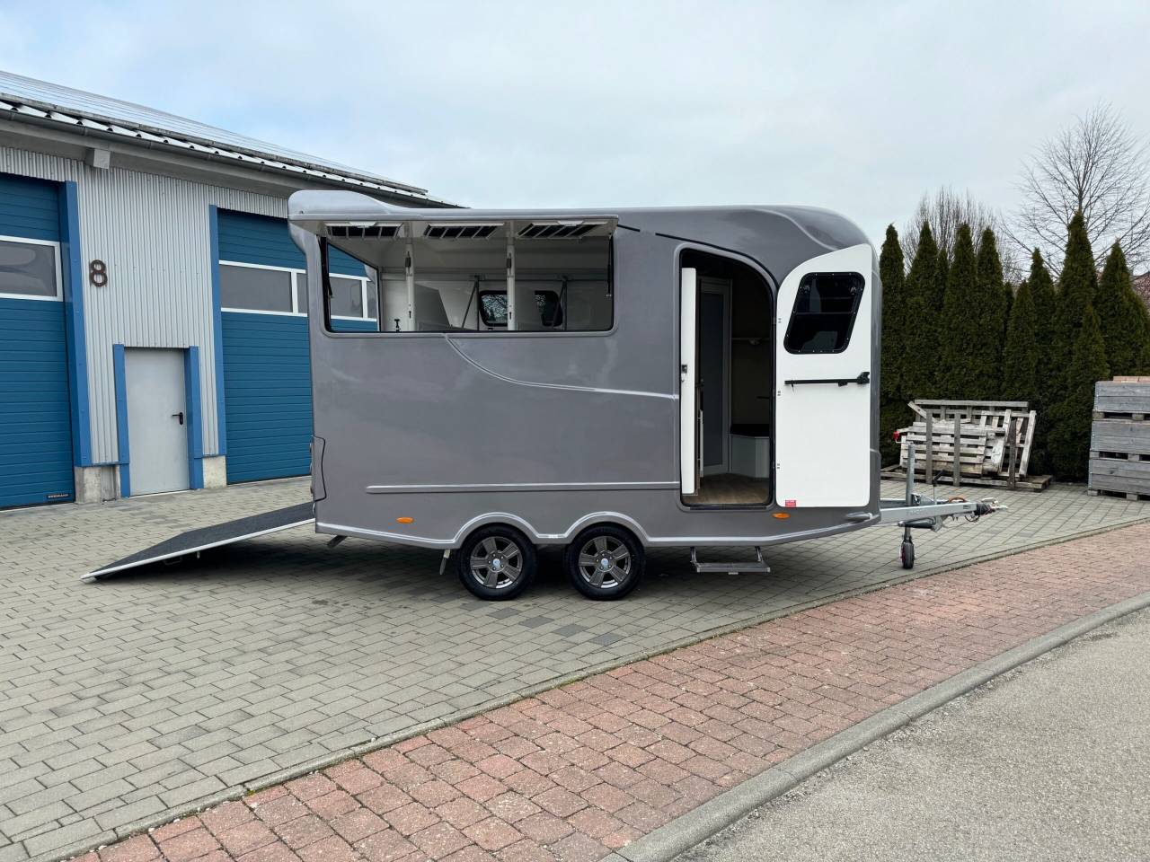 Remolque Caballos Anka REMORQUE ANKA 3 CHEVAUX & HOME CAR 2026 Nuevo