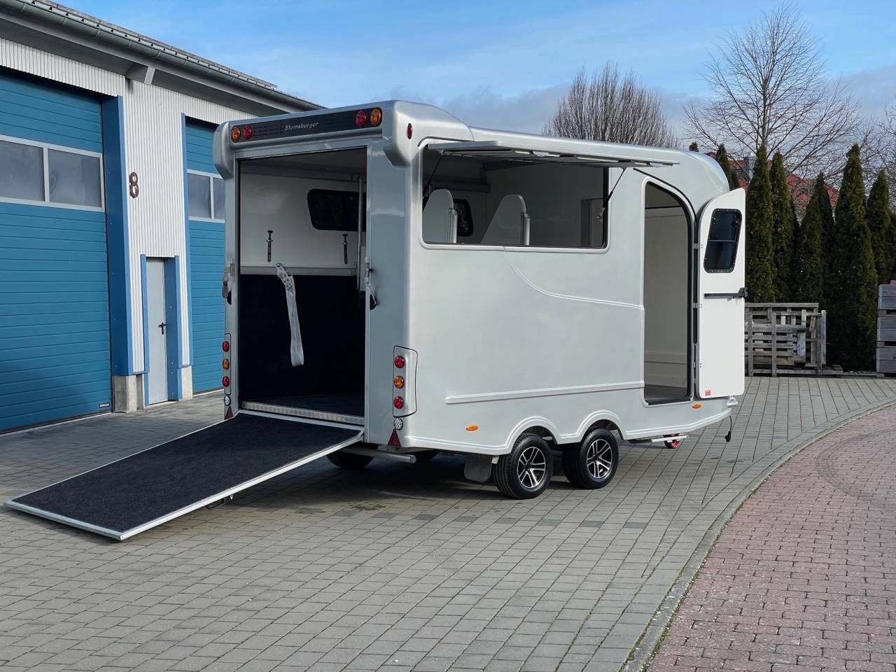 Remolque Caballos Anka REMORQUE ANKA 3 CHEVAUX & SELLERIE 2026 Nuevo