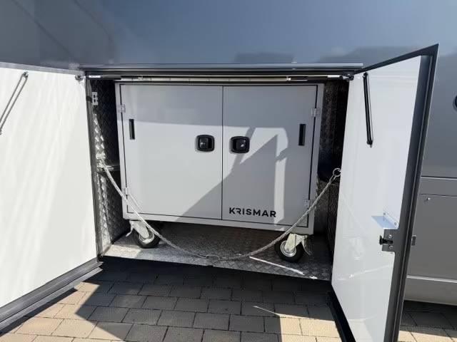 Cami&oacute;n para caballos Mercedes MERCEDES-BENZ ACTROS 2651 KRISMAR EXCLUSIV POP OUT 2021 De segunda mano