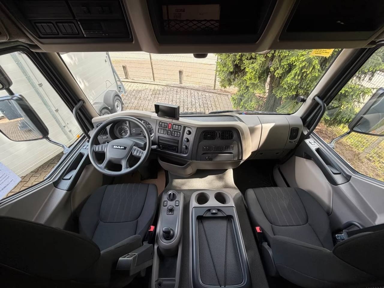 Cami&oacute;n para caballos Daf DAF LF 310 EHC 2026 Nuevo