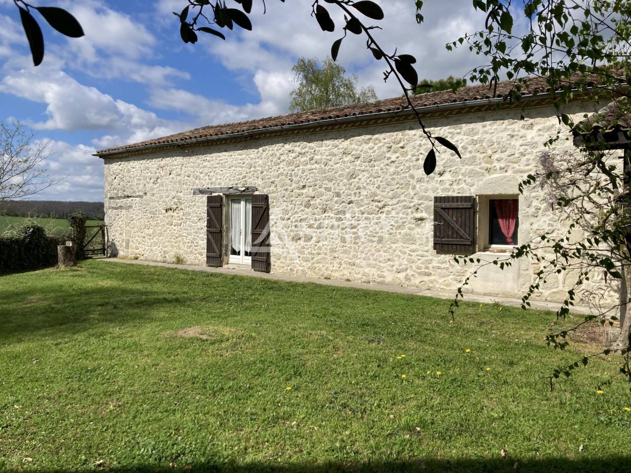 Explotaci&oacute;n agr&iacute;cola En venta Lot y Garona