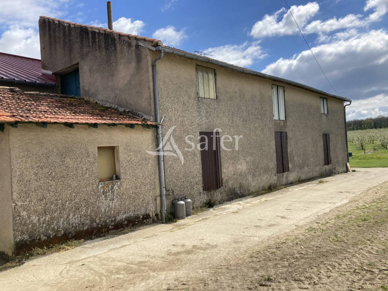 Explotaci&oacute;n agr&iacute;cola En venta Lot y Garona