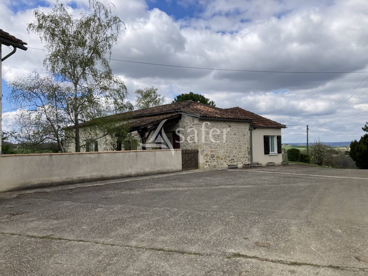 Explotaci&oacute;n agr&iacute;cola En venta Lot y Garona