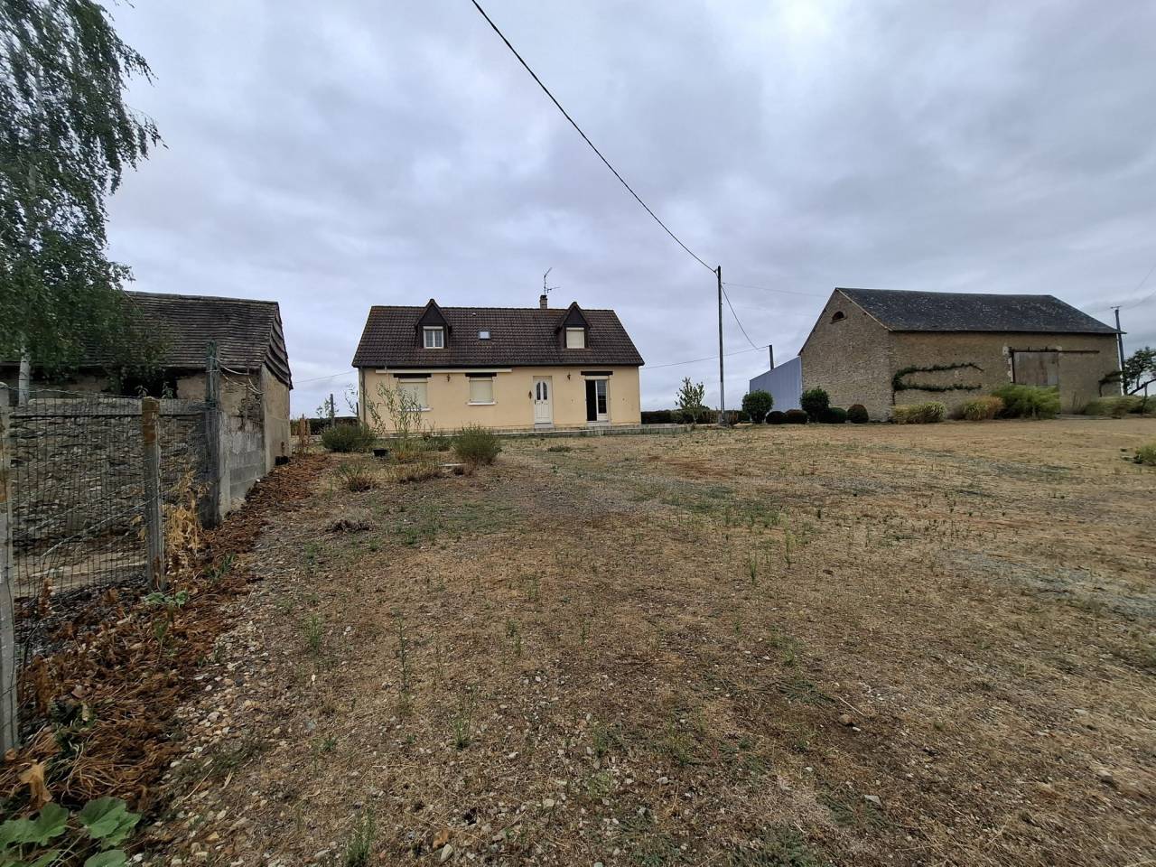 Cuadra de propietarios En venta Sarthe