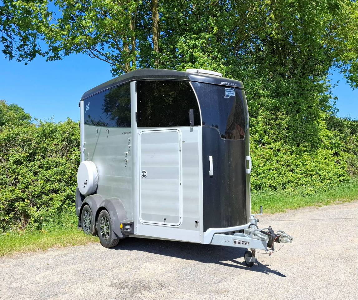 Remolque Caballos Ifor Williams HBX 506 2024 Nuevo