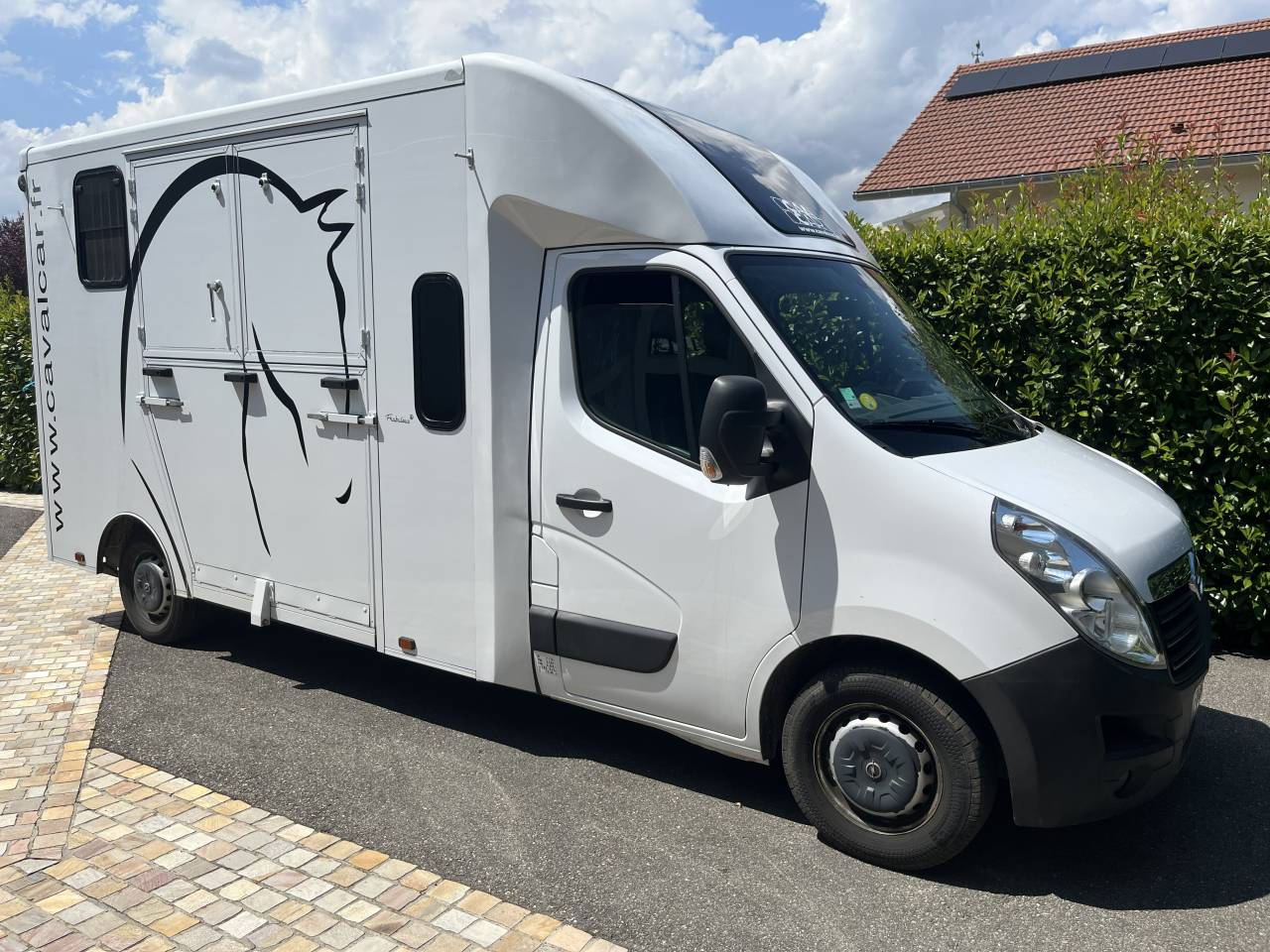 Furgoneta para caballos Opel Movano - Cavalcar 2020 De segunda mano