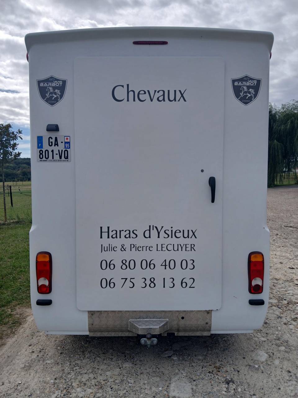 Furgoneta para caballos Barbot Renault master 2021 De segunda mano