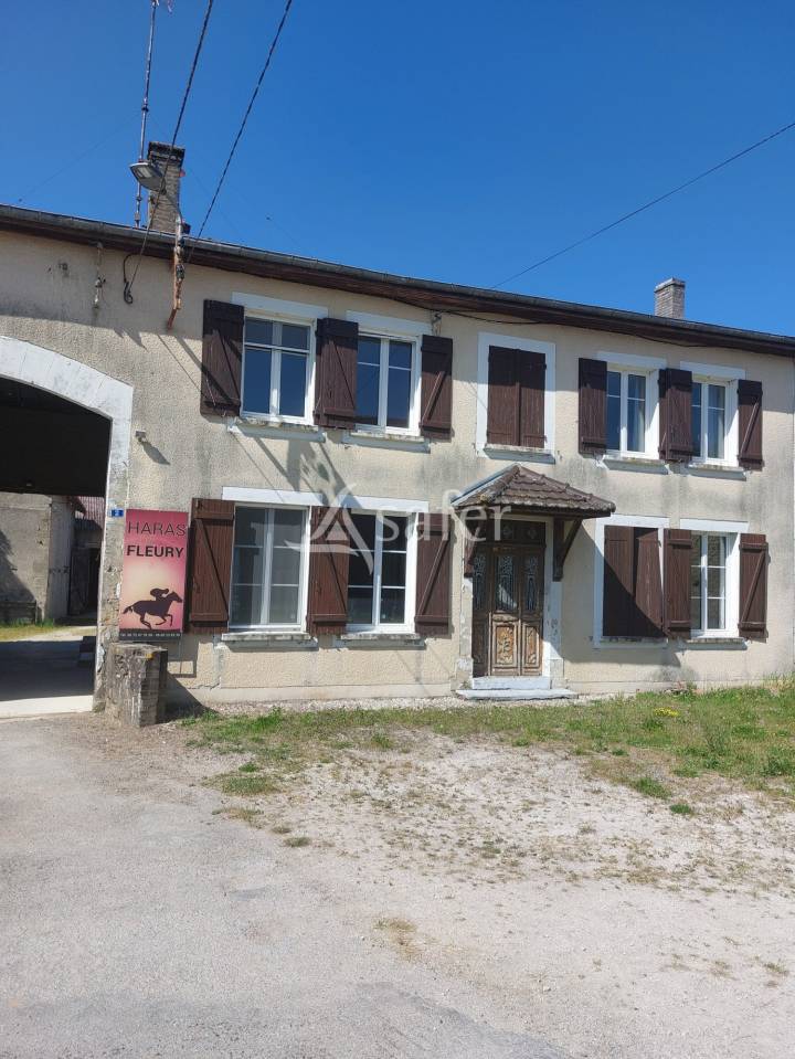 Propiedad ecuestre En venta Mosa