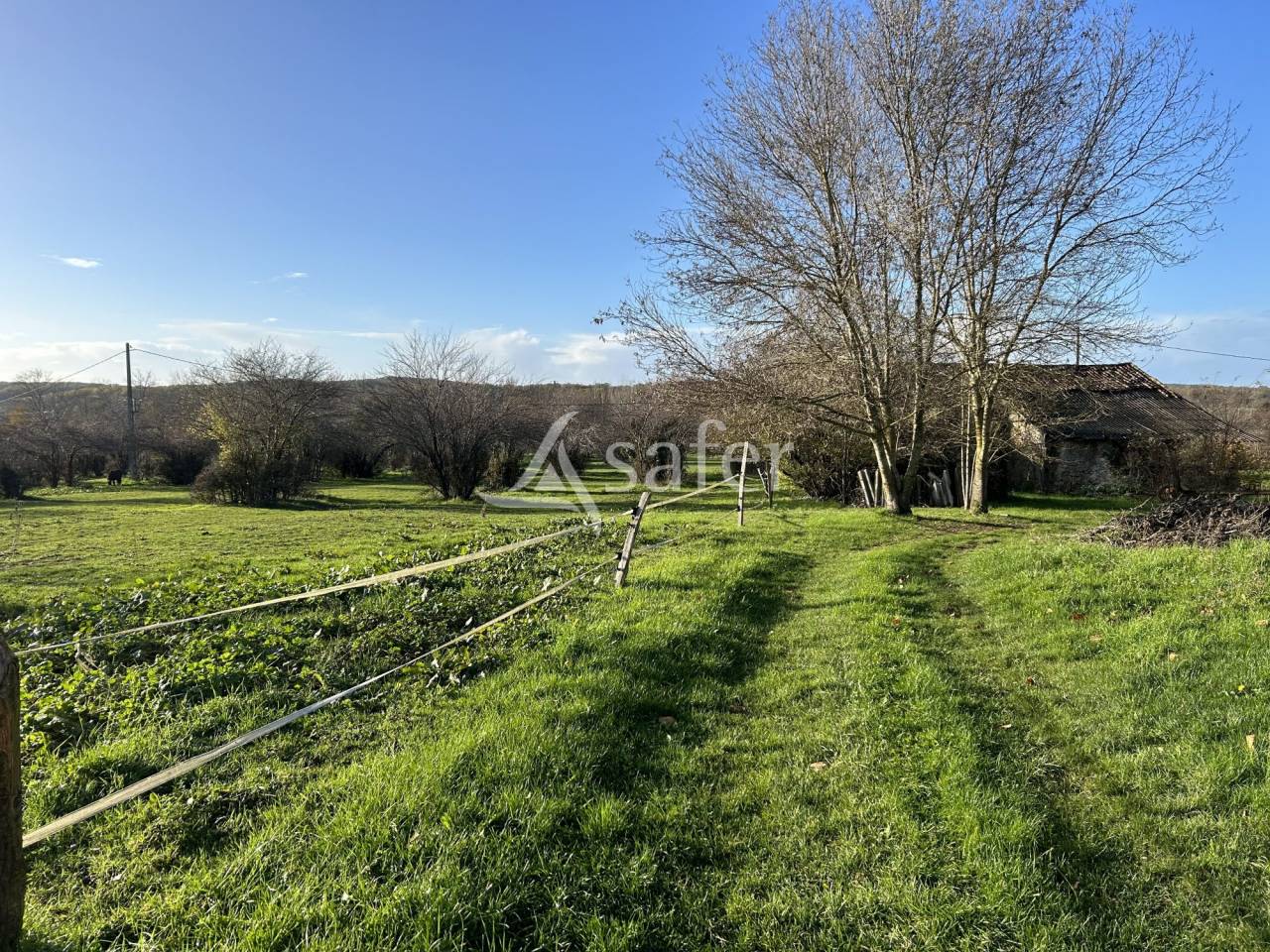 Explotaci&oacute;n agr&iacute;cola En venta Lot y Garona